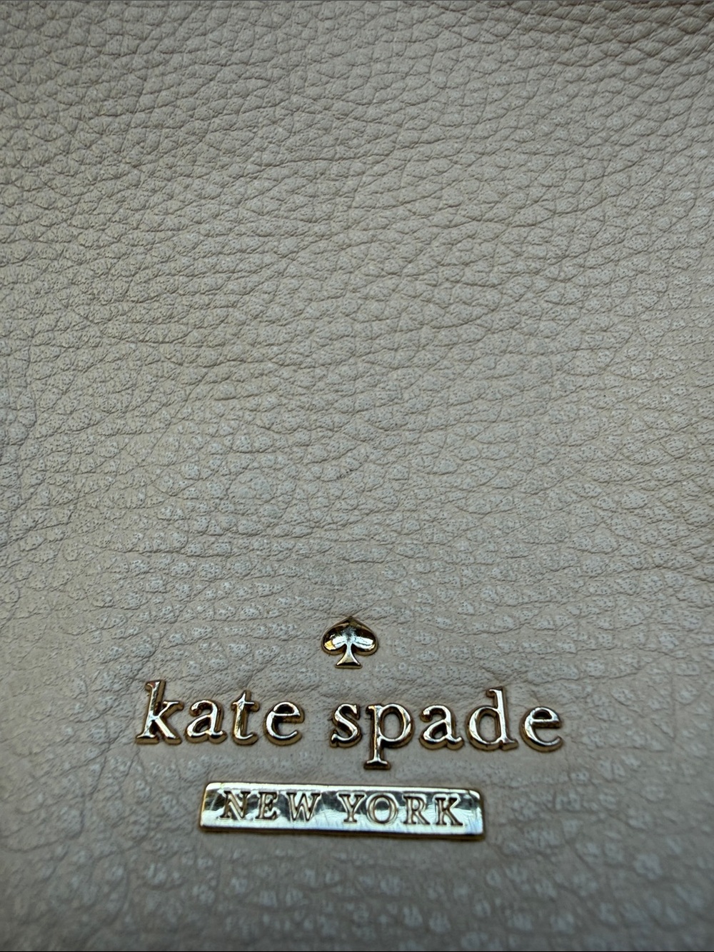 Kate Spade Off-White Crossbody Bag with Black Trim - Picture 2 of 9